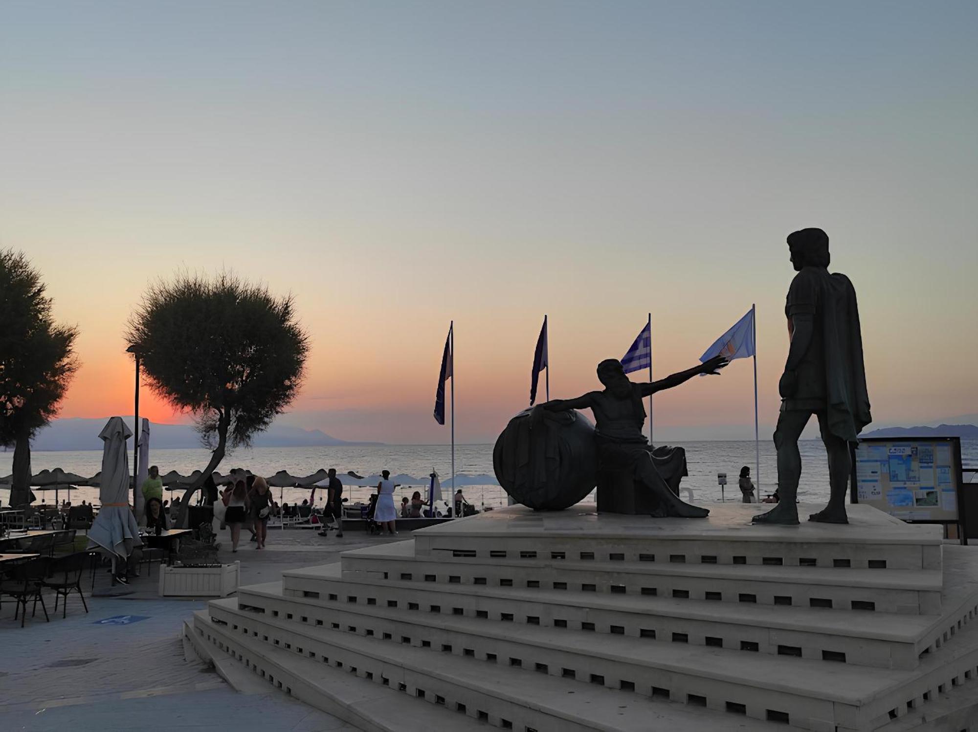 Black & White Seaside House Kalamia Corinth 외부 사진